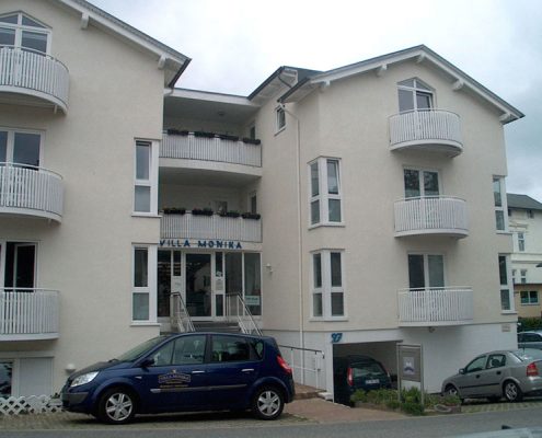 Rügen Ferienappartements Haus Außenansicht Villa Monika in Sassnitz